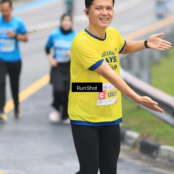 Runner Photo 7030275