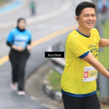 Runner Photo 7030279
