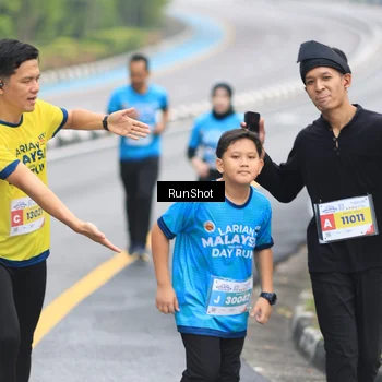 Runner Photo 7030285