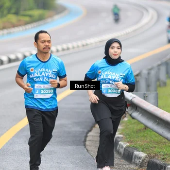 Runner Photo 7030286