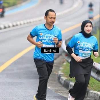 Runner Photo 7030298