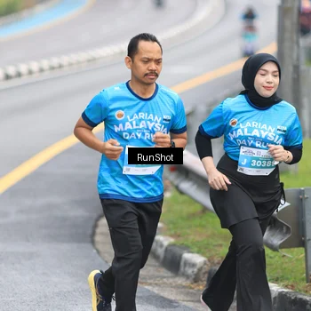 Runner Photo 7030299