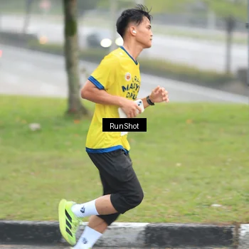 Runner Photo 7030301