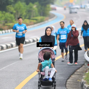 Runner Photo 7030312