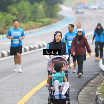 Runner Photo 7030320