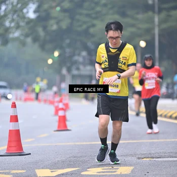 Runner Photo 7030321