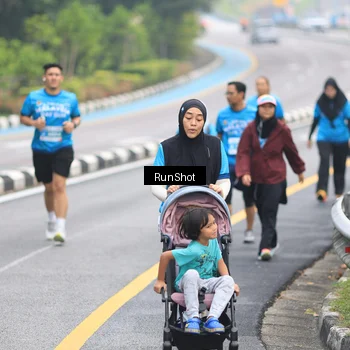 Runner Photo 7030331