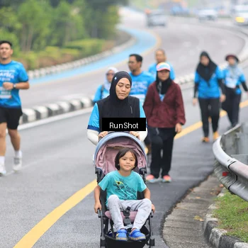 Runner Photo 7030334