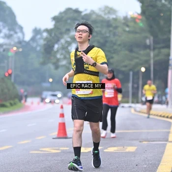 Runner Photo 7030337