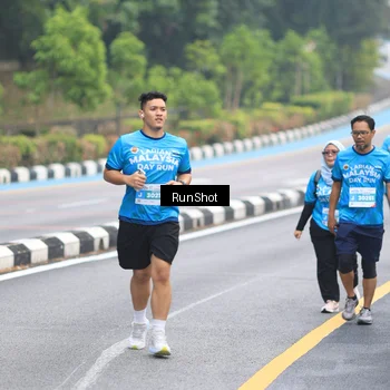 Runner Photo 7030339