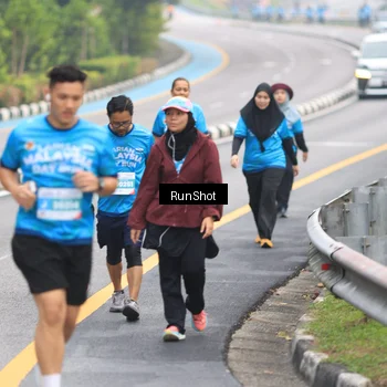 Runner Photo 7030355
