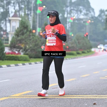Runner Photo 7030365