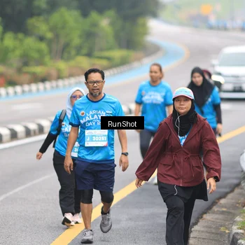 Runner Photo 7030370