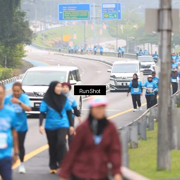 Runner Photo 7030380