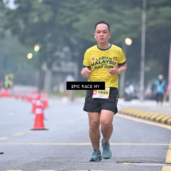 Runner Photo 7030381