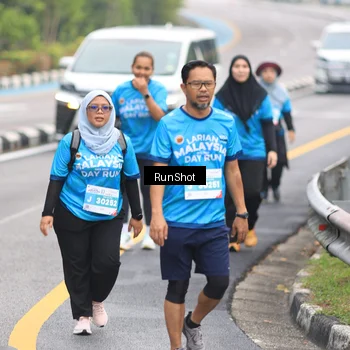 Runner Photo 7030385