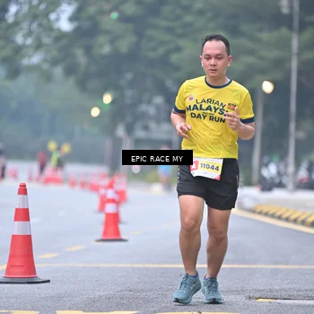 Runner Photo 7030391