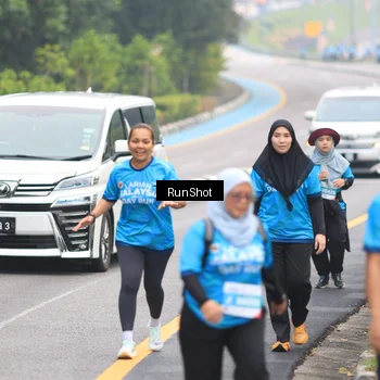 Runner Photo 7030393