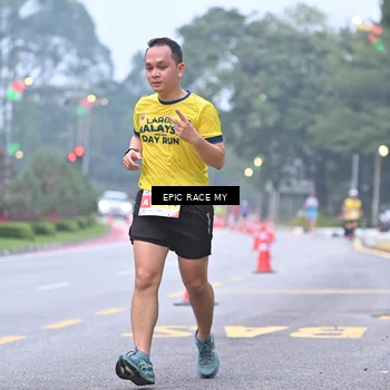 Runner Photo 7030414