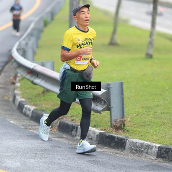 Runner Photo 7030419