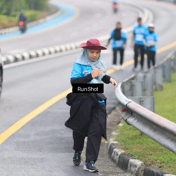 Runner Photo 7030429