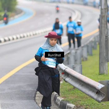 Runner Photo 7030441