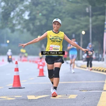 Runner Photo 7030444