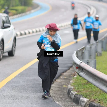 Runner Photo 7030446
