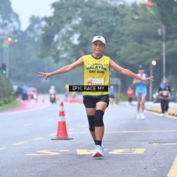 Runner Photo 7030456