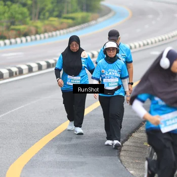 Runner Photo 7030462