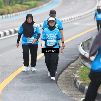 Runner Photo 7030472