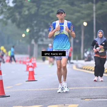 Runner Photo 7030481
