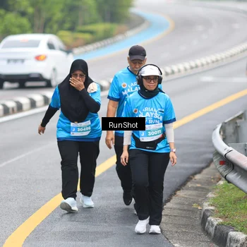 Runner Photo 7030484