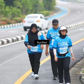 Runner Photo 7030495