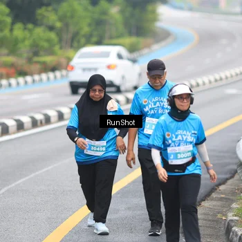 Runner Photo 7030500