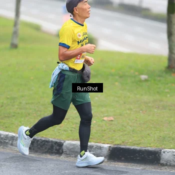 Runner Photo 7030503
