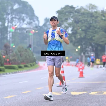 Runner Photo 7030509