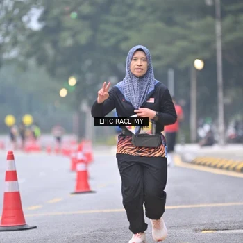 Runner Photo 7030535