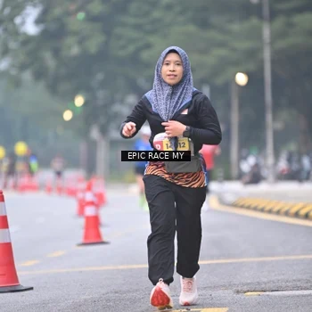 Runner Photo 7030541