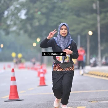 Runner Photo 7030543