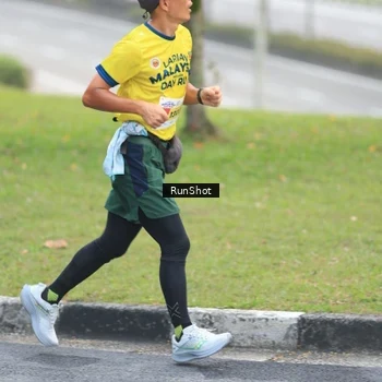 Runner Photo 7030545