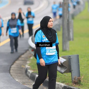 Runner Photo 7030547