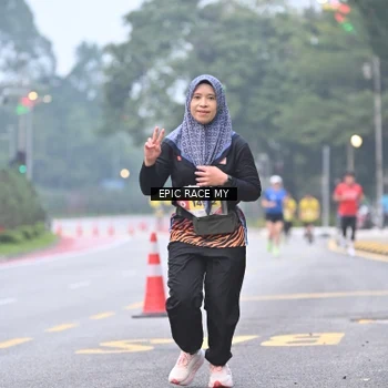 Runner Photo 7030553