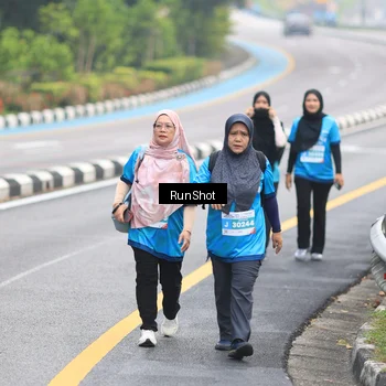 Runner Photo 7030554