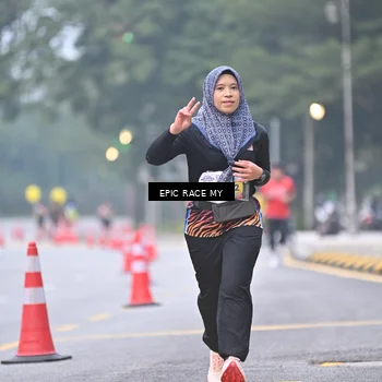 Runner Photo 7030559