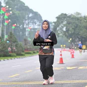 Runner Photo 7030569