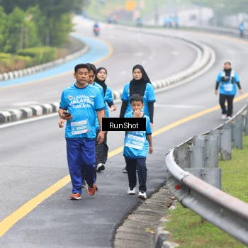 Runner Photo 7030571