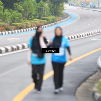 Runner Photo 7030576