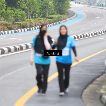 Runner Photo 7030590