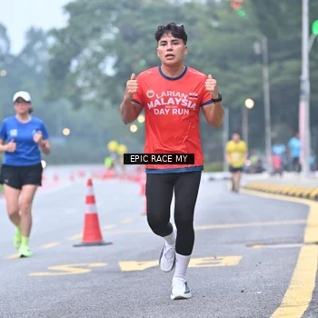 Runner Photo 7030620